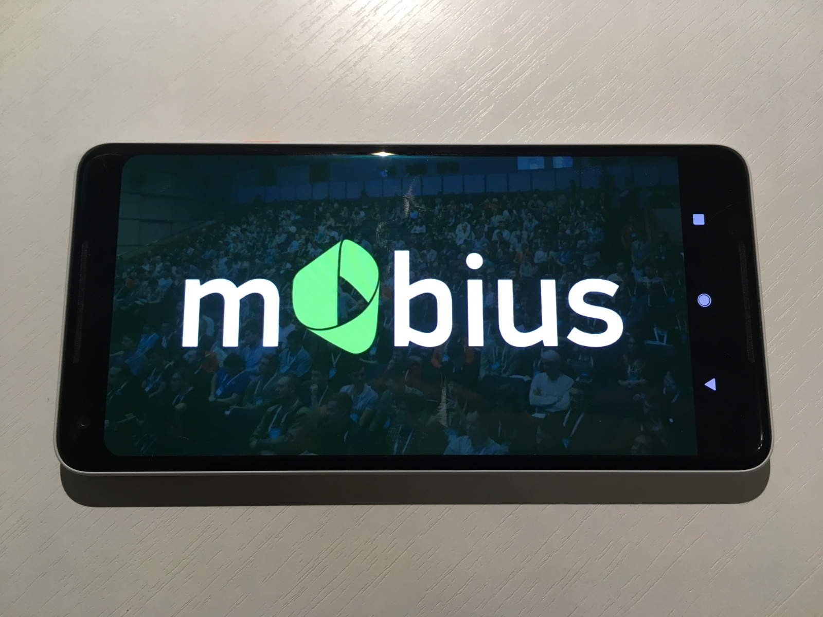 Мобильный уик-энд: бесплатная трансляция Mobius - 1