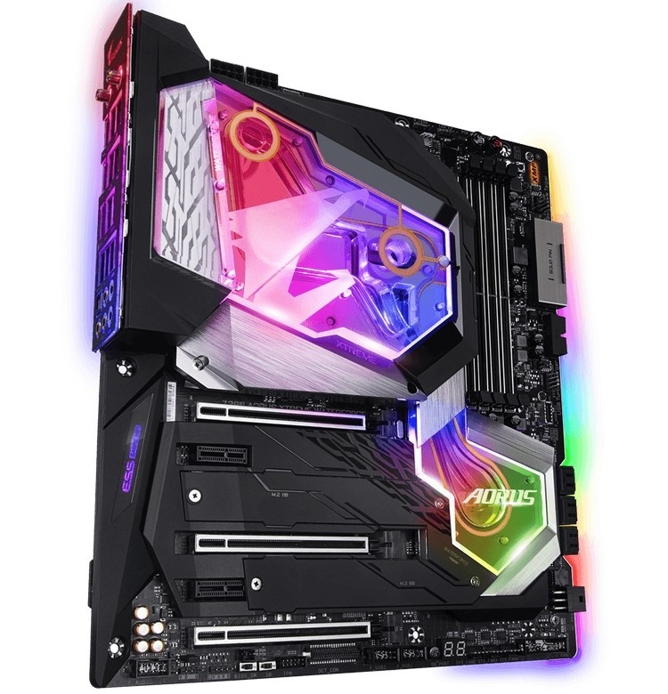 GIGABYTE оснастила плату Z390 Aorus Xtreme WaterForce крупным водоблоком