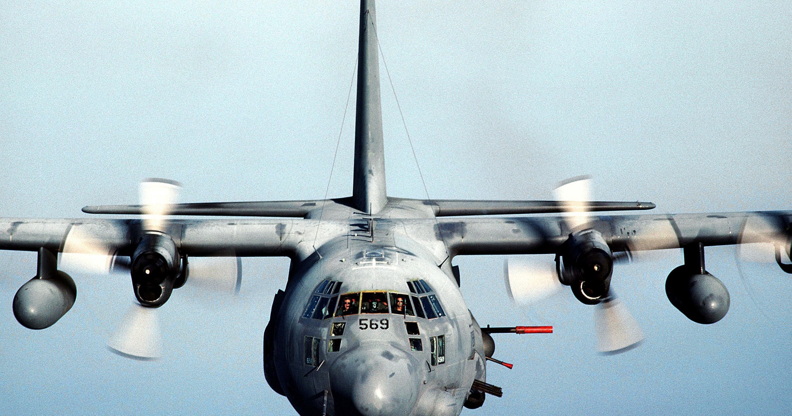 AC-130: самолет со 105-миллиметровой гаубицей