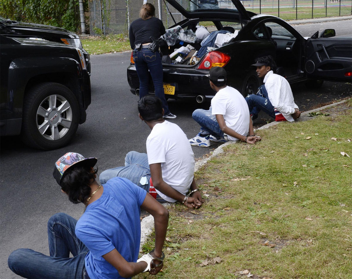 Как в Америке сражаются с ворами посылок - 5 Как в Америке сражаются с ворами посылок - 5