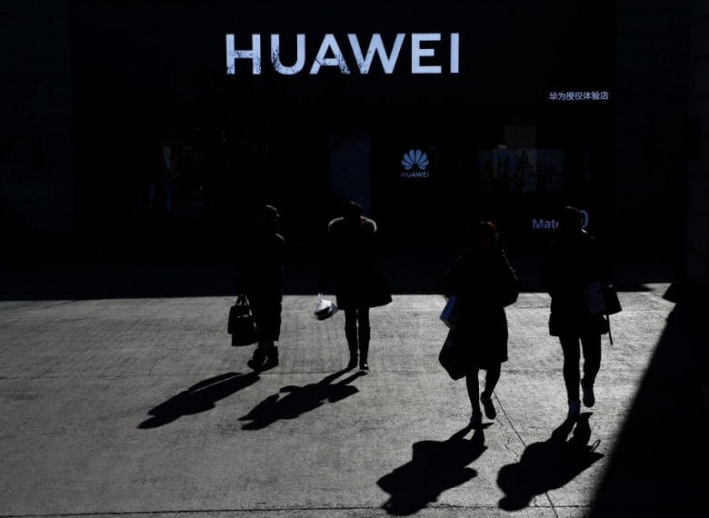 В Чехии тоже не рады Huawei. Правда, исключительно в телекоммуникационной сфере - 1 В Чехии тоже не рады Huawei. Правда, исключительно в телекоммуникационной сфере