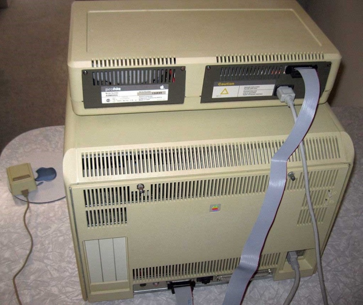 На eBay предлагают полностью функциональный компьютер Apple Lisa 1 за  000