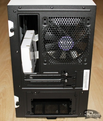 Новая статья: Обзор и тестирование корпуса NZXT H200i и контроллера GRID+ V3: совместить несовместимое