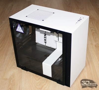 Новая статья: Обзор и тестирование корпуса NZXT H200i и контроллера GRID+ V3: совместить несовместимое