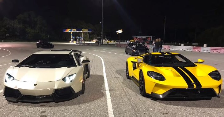 Ford GT выставили против Lamborghini Aventador