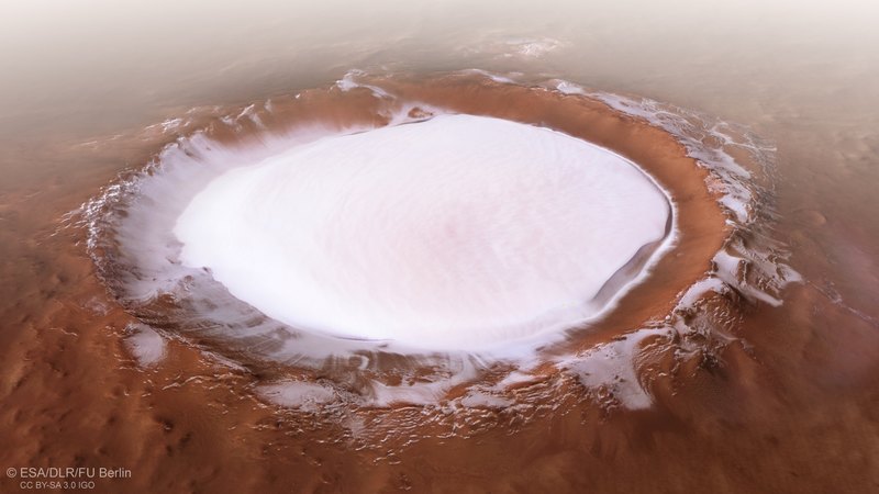 Потрясающие фотографии огромного кратера на Марсе