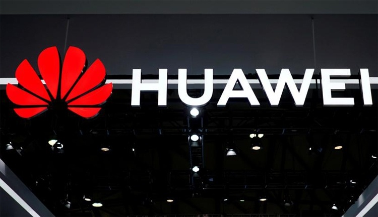 Смартфону Huawei P30 приписывают мощную систему камер Смартфону Huawei P30 приписывают мощную систему камер