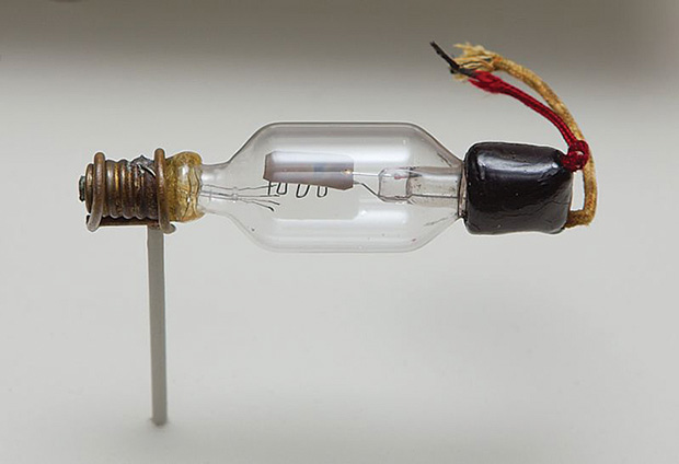Представляем вакуумный транзистор: устройство, сделанное из пустоты - 2
