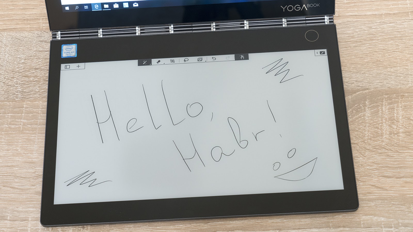 Lenovo YogaBook C930: устройство, которое заменяет сразу четыре гаджета - 18