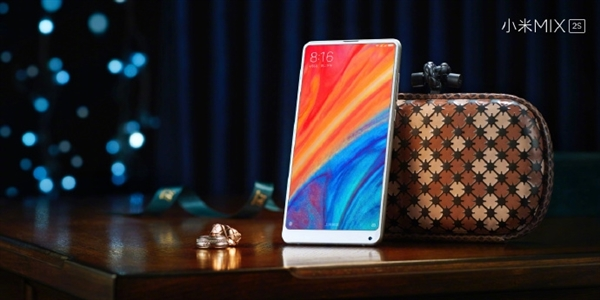 Глава Xiaomi объяснил, почему пользуется Xiaomi Mi Mix 2S, а не Xiaomi Mi Mix 3