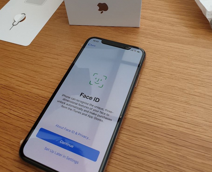 Продажи смартфонов сократились на 5%, но в премиальном сегменте они выросли на 19% - 1 Продажи смартфонов сократились на 5%, но в премиальном сегменте они выросли на 19%