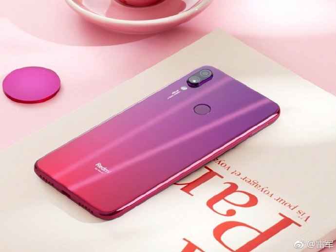 Глава Xiaomi опубликовал живые фото смартфона Redmi X, оснащенного 48-мегапиксельной камерой