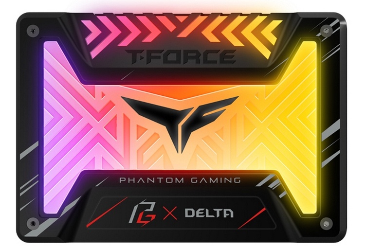 CES 2019: TeamGroup и ASRock представили модули памяти и твердотельные накопители Phantom Gaming