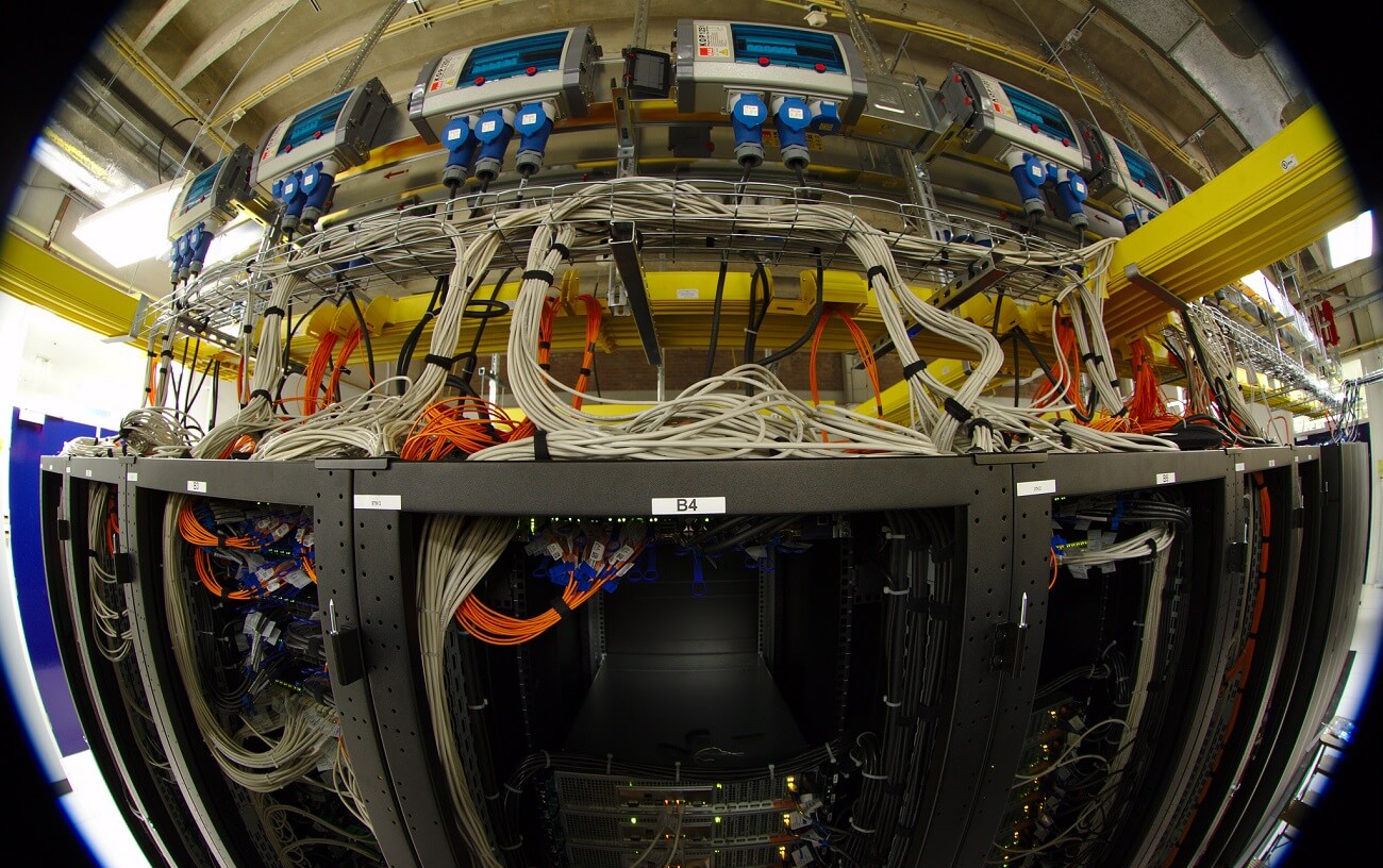 Как управлять железом в дата-центре с помощью звука - 1