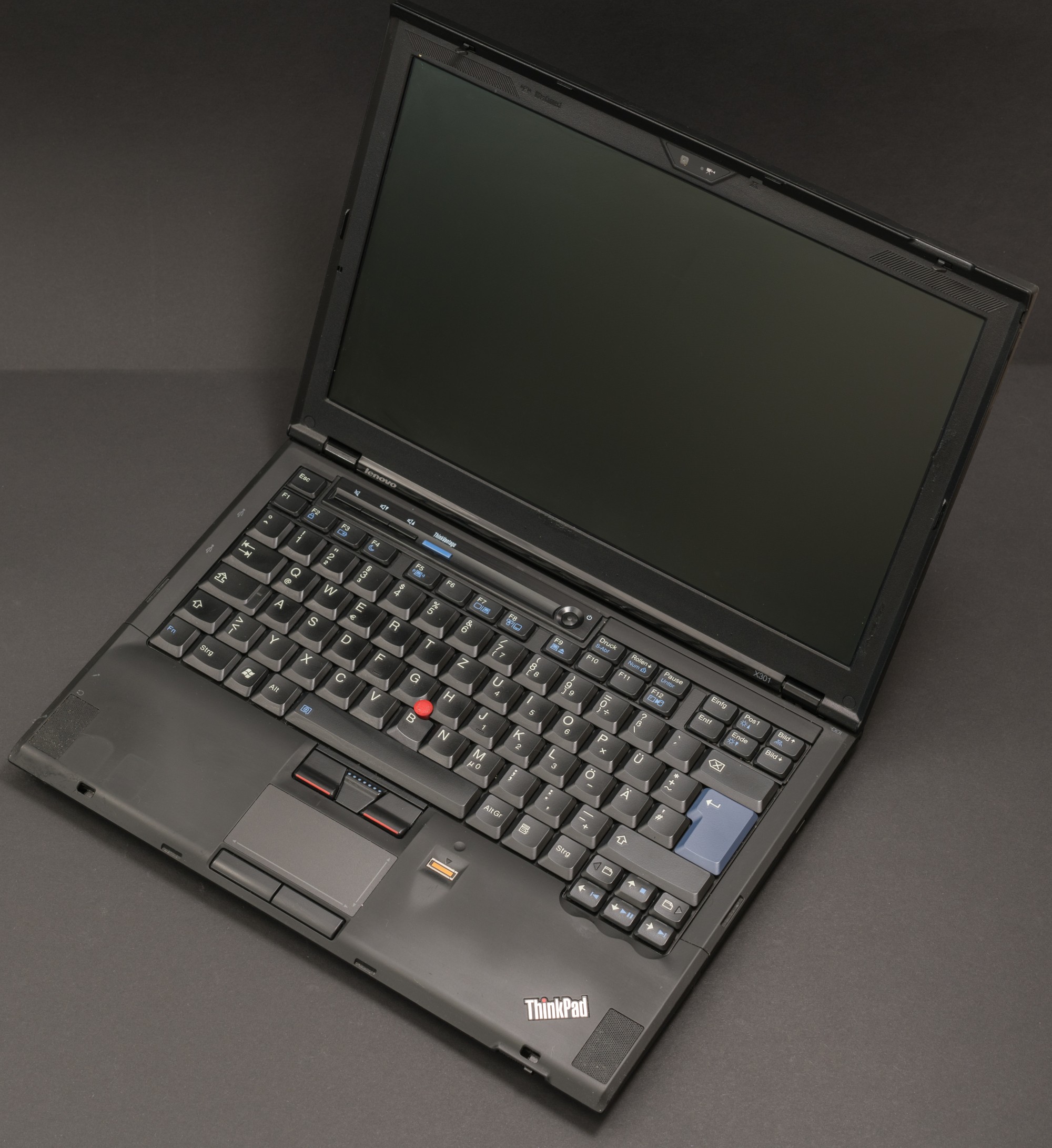 Древности: десять лет эволюции ноутбуков на примере ThinkPad X301 - 3