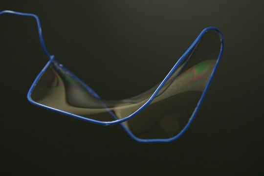 Naïve Math: the Mendocino motor and Earnshaw's theorem - 11