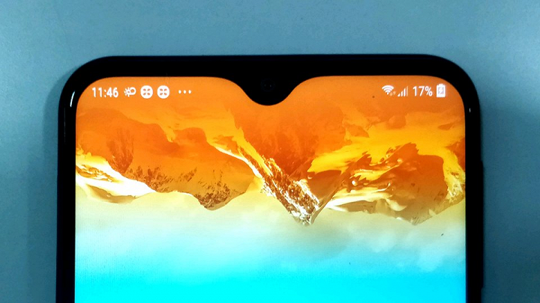 В первом обзоре Samsung Galaxy M20 смартфон хвалят за экран и время работы без подзарядки - 1 В первом обзоре Samsung Galaxy M20 смартфон хвалят за экран и время работы без подзарядки