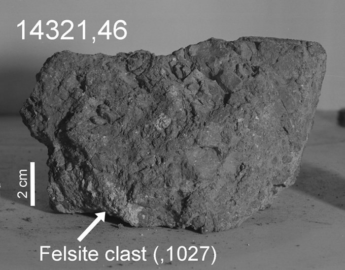 Самый древний камень Земли нашли на… Луне