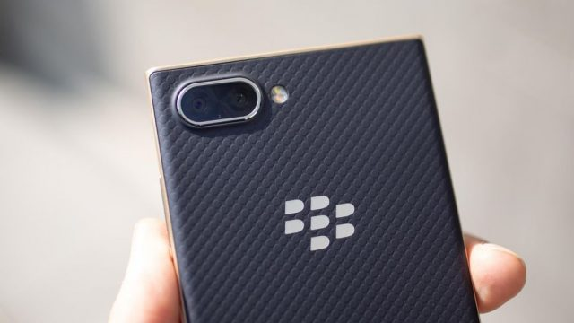 Смартфон Blackberry Adula на подходе - 1 Смартфон Blackberry Adula на подходе