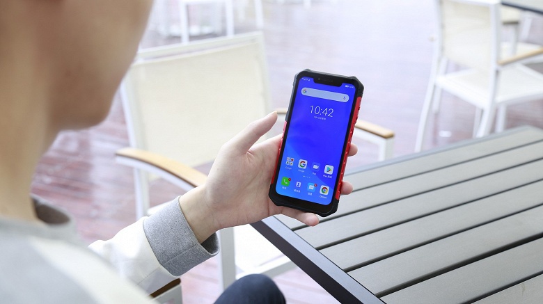 Прочнее, чем Xiaomi Redmi Note 7: на видео смартфон Ulefone Armor 6 бросают, взрывают и даже купают в кипятке - 1 Прочнее, чем Xiaomi Redmi Note 7: на видео смартфон Ulefone Armor 6 бросают, взрывают и даже купают в кипятке