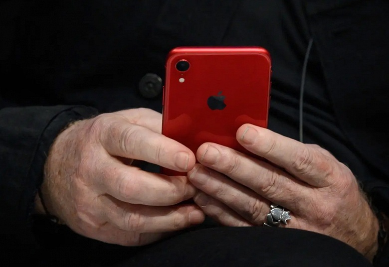 На Apple уже подали в суд за ошибку в FaceTime