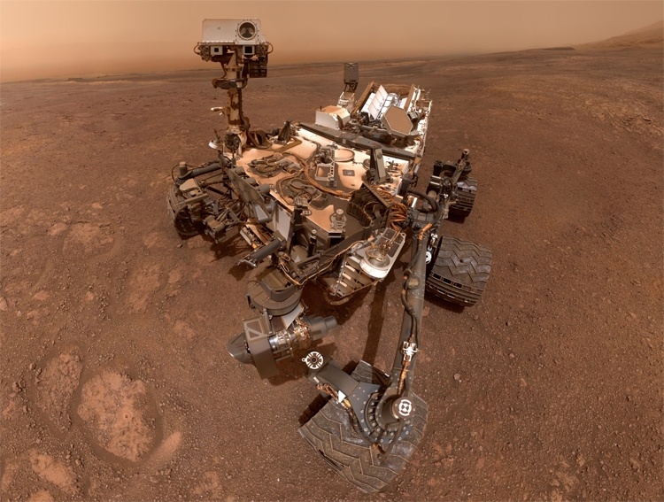 Фото дня: селфи марсохода Curiosity на хребте Vera Rubin Ridge Фото дня: селфи марсохода Curiosity на хребте Vera Rubin Ridge