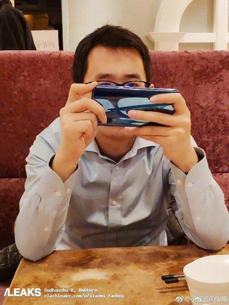 Опубликовано первое фото флагманского смартфона Xiaomi Mi 9