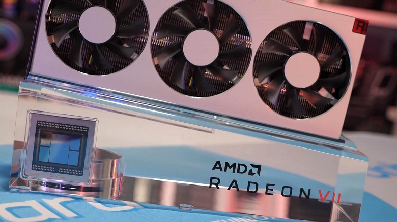 Видеокарта AMD Radeon VII поставляется с пьедесталом и дополнительным графическим процессором