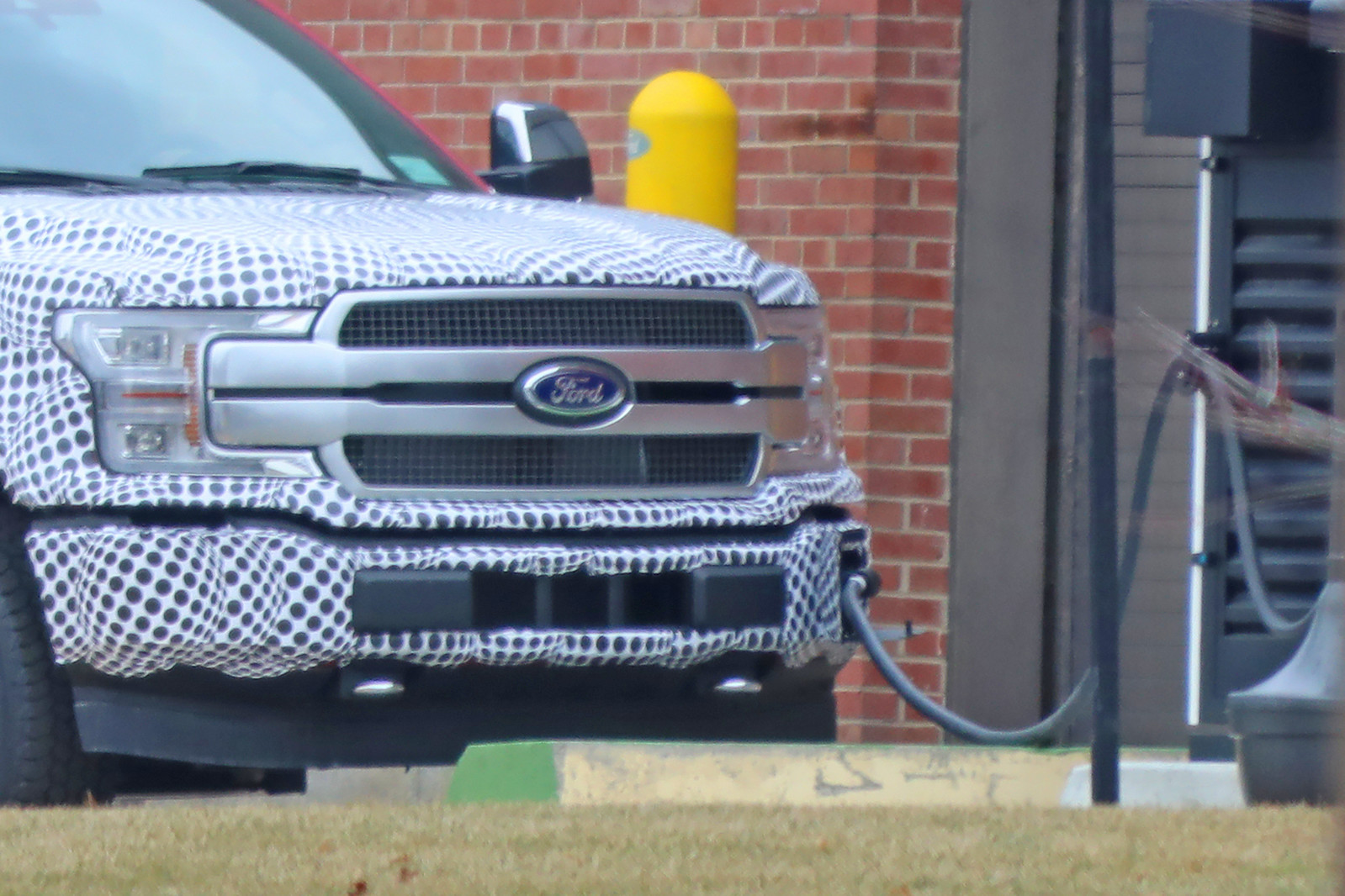 Электропикап Ford F-150 EV — в прототипе и тестируется на дороге - 13 Электропикап Ford F-150 EV — в прототипе и тестируется на дороге - 13