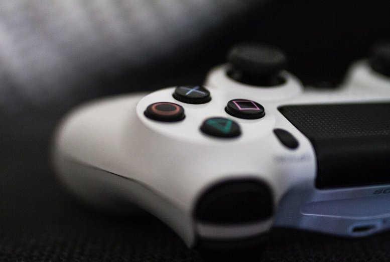 Sony объявила о первом в своей истории выкупе акций - 1 Sony объявила о первом в своей истории выкупе акций