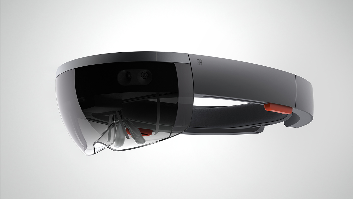 В конце февраля Microsoft представит VR-очки HoloLens 2 - 1
