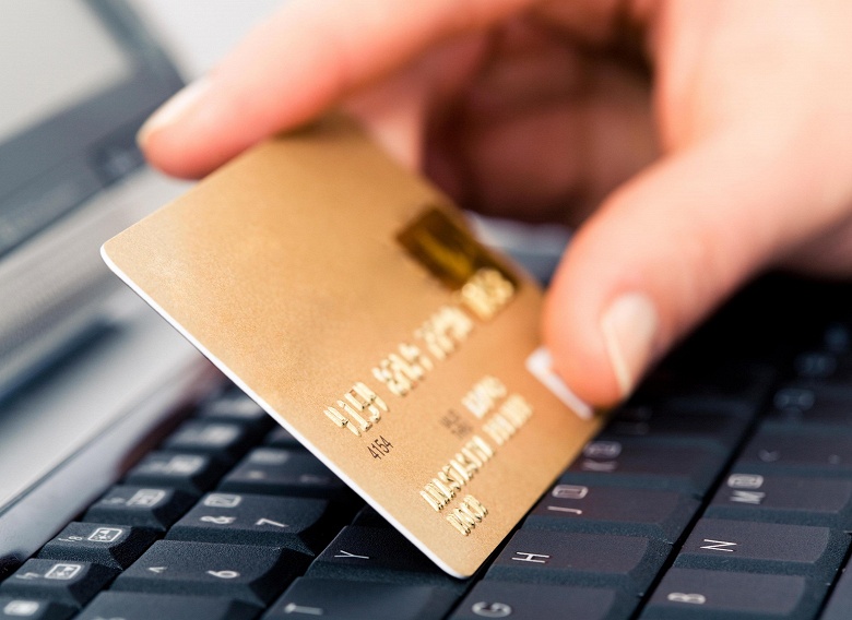 Все магазины России обяжут принимать к оплате карты с 1 января 2023 года - 1 Все магазины России обяжут принимать к оплате карты с 1 января 2023 года