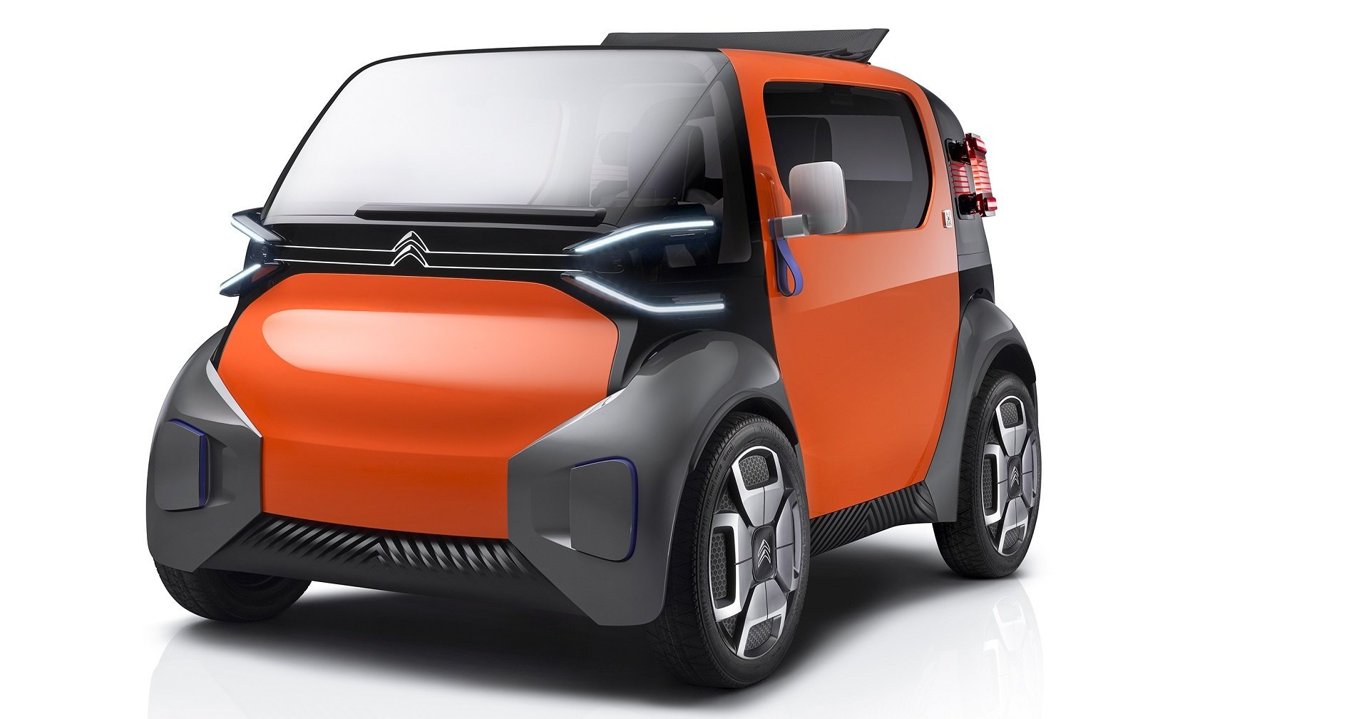 Citroen показал электромобиль без ключей Citroen показал электромобиль без ключей