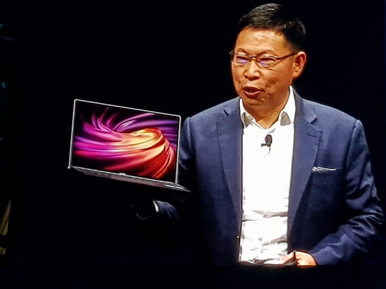 Huawei представила ноутбук MateBook X Pro нового поколения: платформа Intel Whiskey Lake-U, GPU GeForce MX250 и технология OneHop за 1600 евро