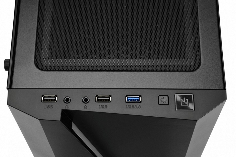 Компьютерный корпус Enermax Makashi MK50 вмещает на платы размером до E-ATX