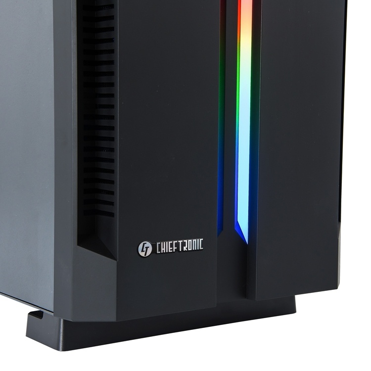 Корпус Chieftronic G1 позволяет создать игровой ПК с RGB-подсветкой