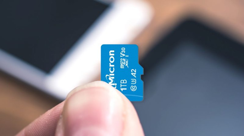 Представлены первые microSD-карты на 1 терабайт