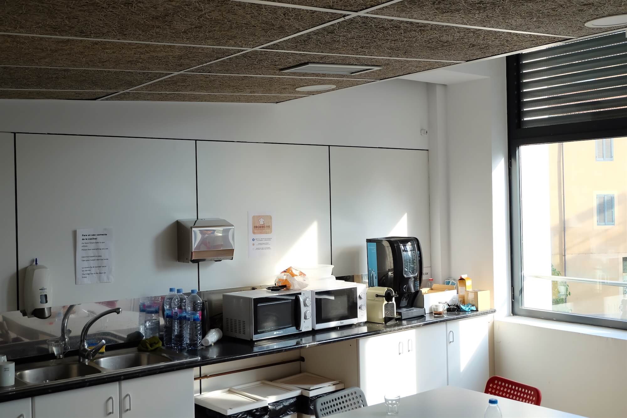 Фотоэкскурсия по коворкингу «Coworkidea» (Барселона) - 16