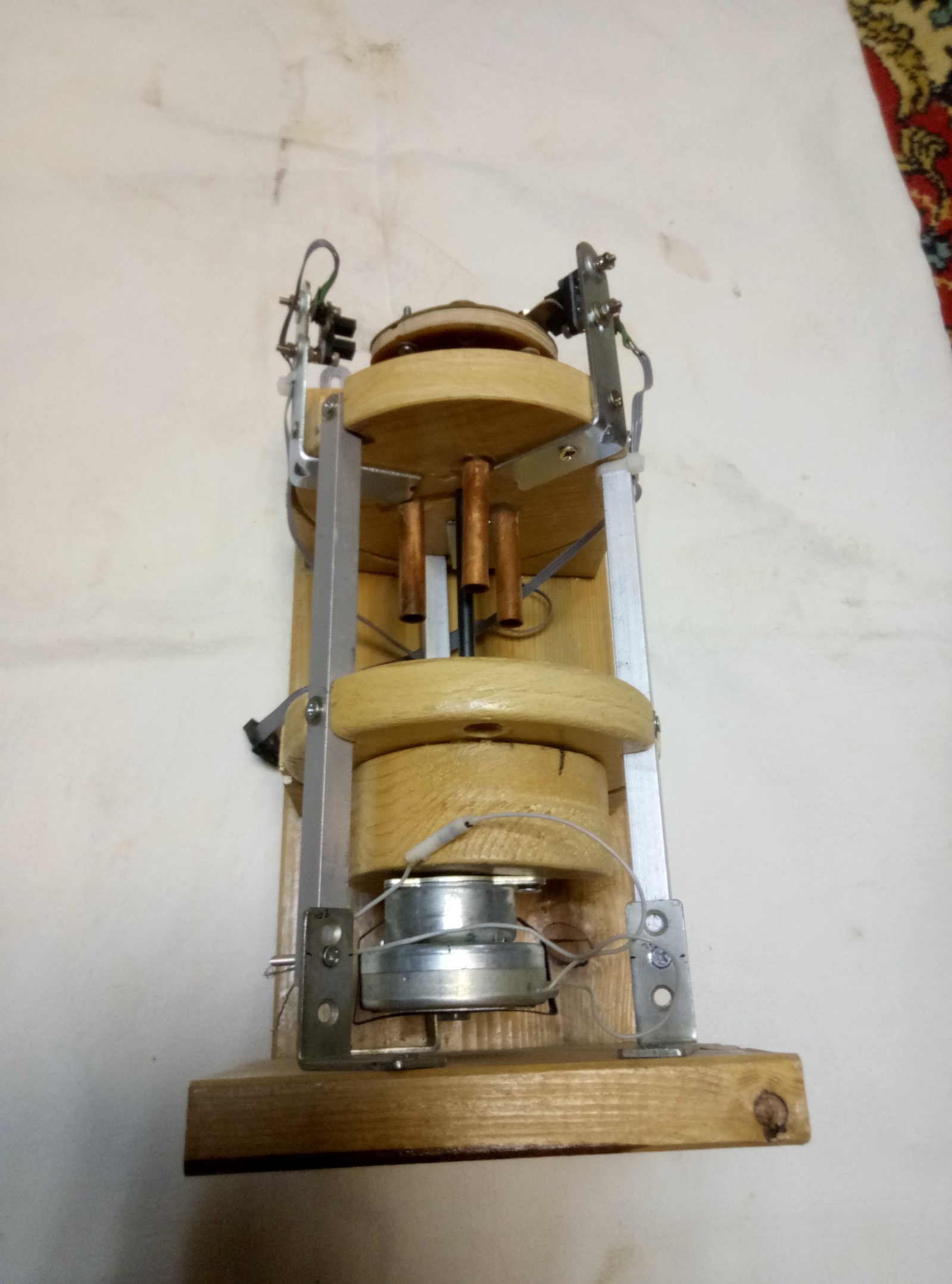 Самогонный аппарат — полный автомат. Часть 2. Сепаратор. Холодильник. Куб. Алгоритмы - 6 Самогонный сепаратор деревянный.