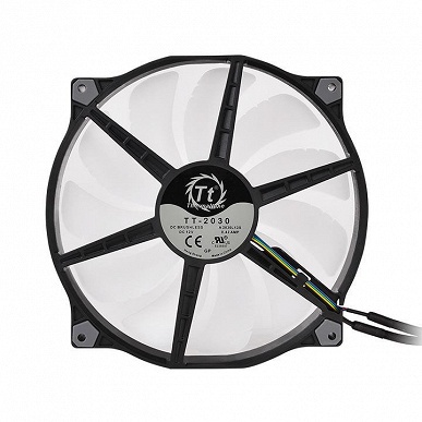 Вентилятор Thermaltake Pure 20 ARGB TT Premium Edition комплектуется пультом управления подсветкой - 1 Вентилятор Thermaltake Pure 20 ARGB TT Premium Edition комплектуется пультом управления подсветкой