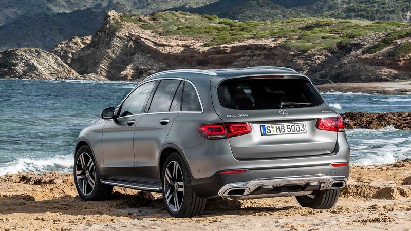 Mercedes-Benz обновил кроссовер GLC