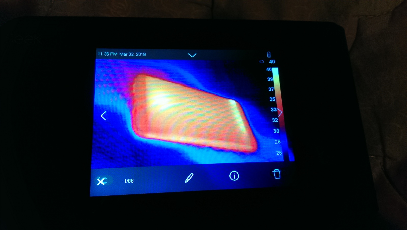 Как я третий раз в жизни увидел живьём тепловизор и первый раз подержал его в руках - 9 Как я третий раз в жизни увидел живьём тепловизор и первый раз подержал его в руках - 9