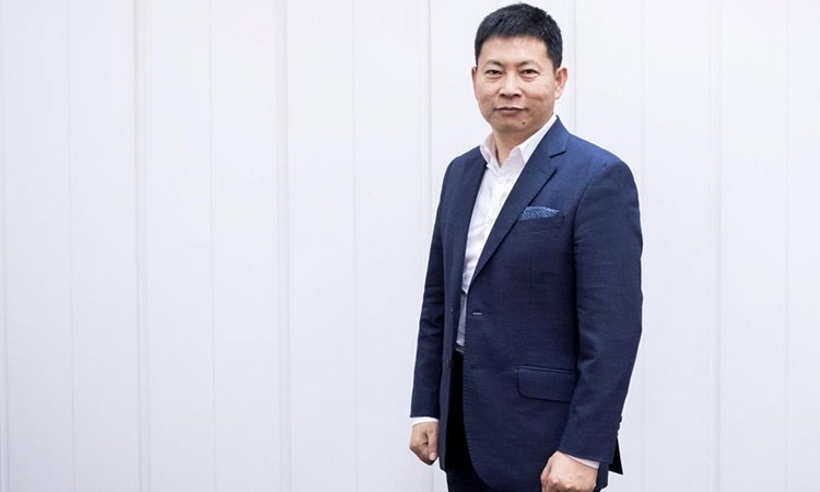 Huawei: продано 10 млн смартфонов Mate 20 и создаётся собственная мобильная ОС