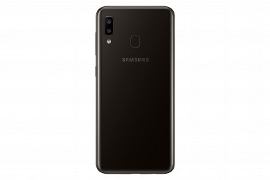 Раньше остального мира. Представлен доступный смартфон Samsung Galaxy A20 в России