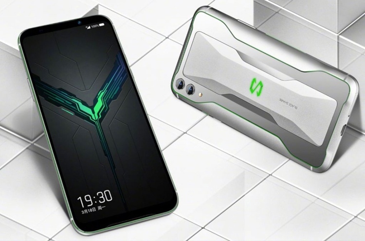 До 12 Гбайт ОЗУ и экран Full HD+: дебютировал игрофон Xiaomi Black Shark 2