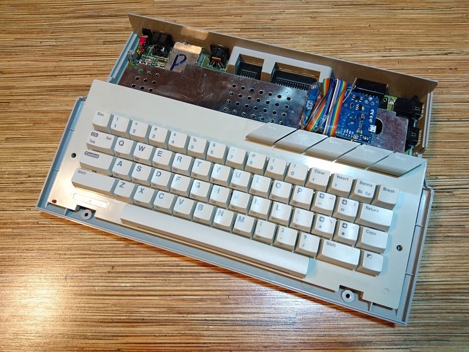 Atari 65XE — USB-клавиатура - 3