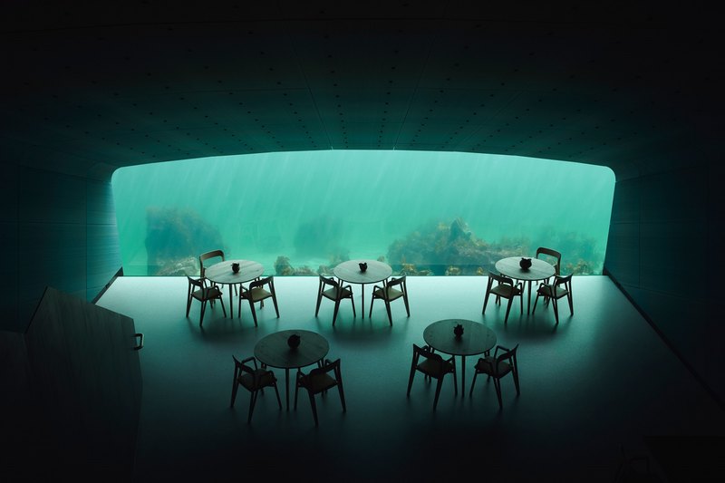 В Европе открылся первый подводный ресторан