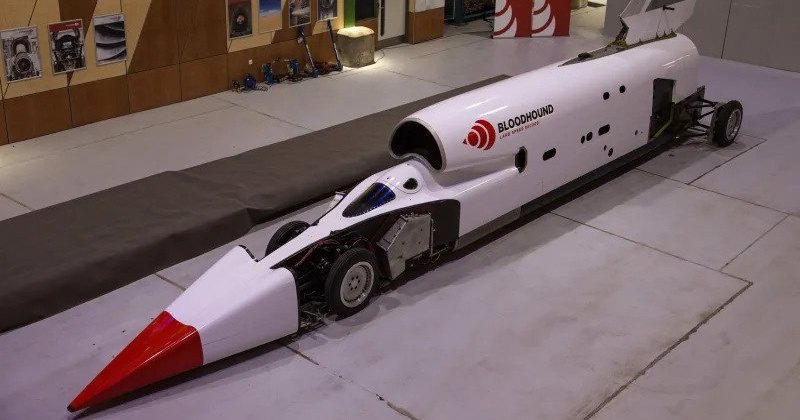 Проект сверхзвукового автомобиля для нового рекорда скорости перезапущен