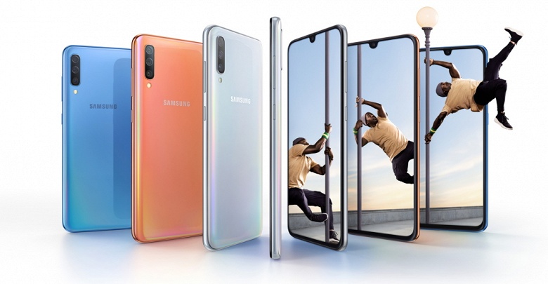 Дешевле Galaxy S10 вдвое и вчетверо. Samsung назвала цены в России на смартфоны среднего уровня Galaxy A40 и А70 с впечатляющими характеристиками - 1 Дешевле Galaxy S10 вдвое и вчетверо. Samsung назвала цены в России на смартфоны среднего уровня Galaxy A40 и А70 с впечатляющими характеристиками