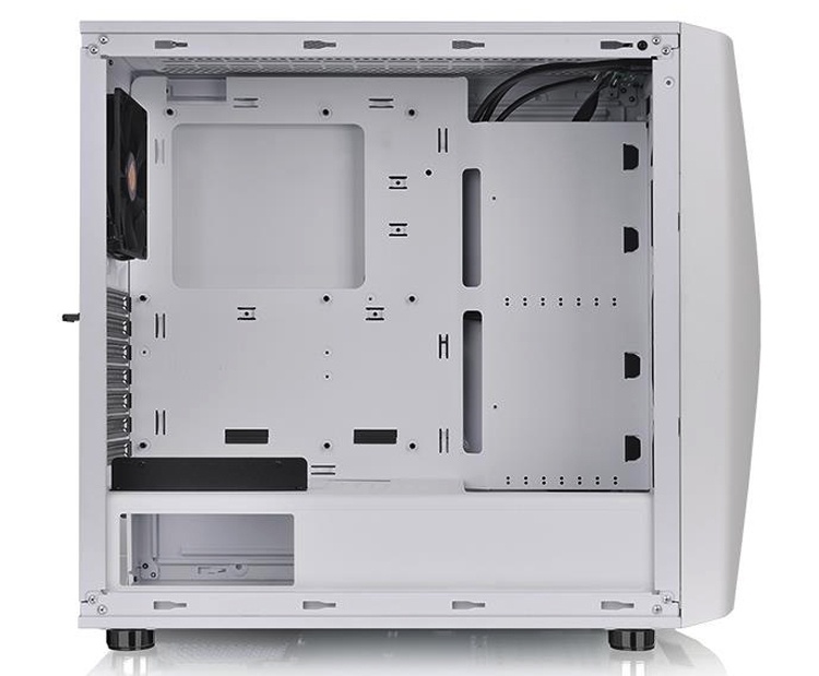 Thermaltake Commander C31/C34 Snow: ПК-корпуса в белоснежном исполнении